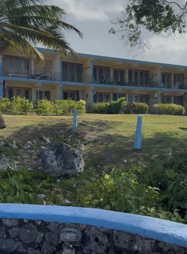 Exterior & Views, Carib Waves