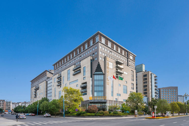 Exterior & Views 2, Huangshan Parkview Holiday hotel, Huangshan