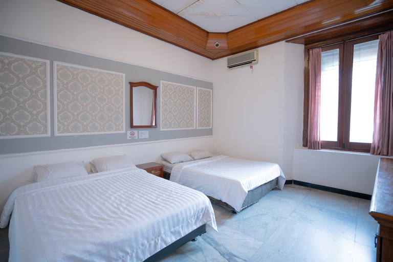 Bedroom 19