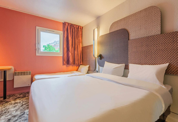Bedroom 3, B&B HOTEL Strasbourg Nord Schiltigheim, Bas-Rhin