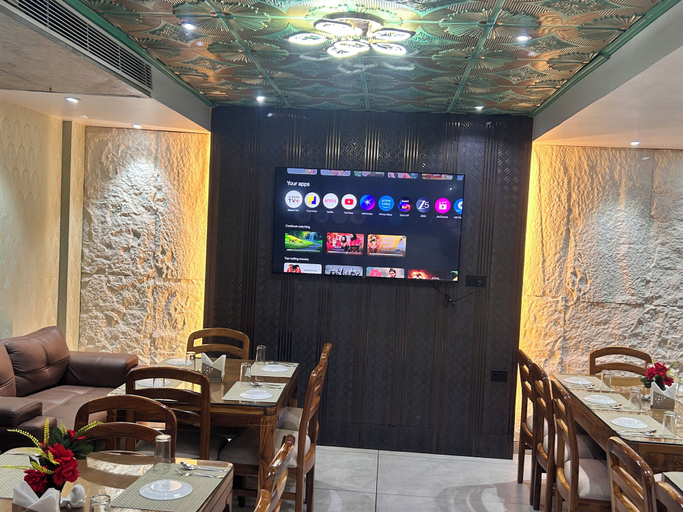 Restaurant 4, Hotel Kamakhya Inn, Chhatarpur