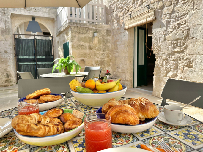 Room 4, Corte Ludovica-appartamento 3, Lecce