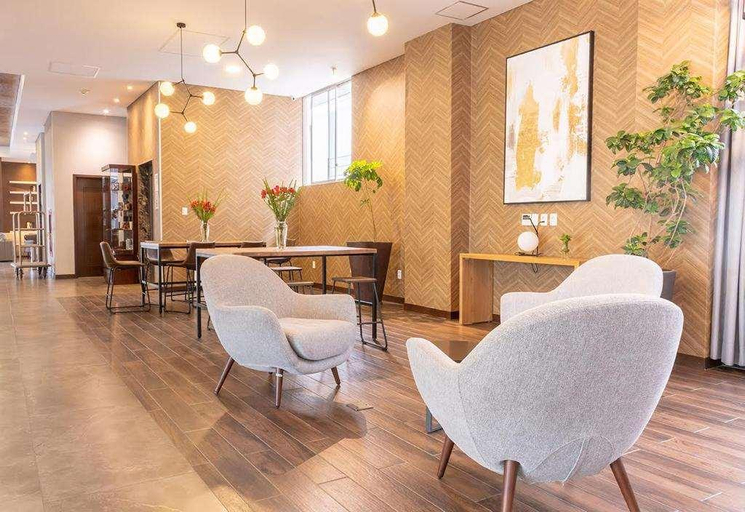 Public Area 2, Hotel Rennova, Pedro Domingo Murillo