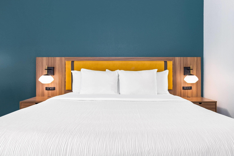 Bedroom 3, La Quinta Inn & Suites by Wyndham Sherman, Grayson