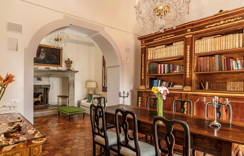 Room 5, Palazzo San Pietro by Elite Villas, Salerno