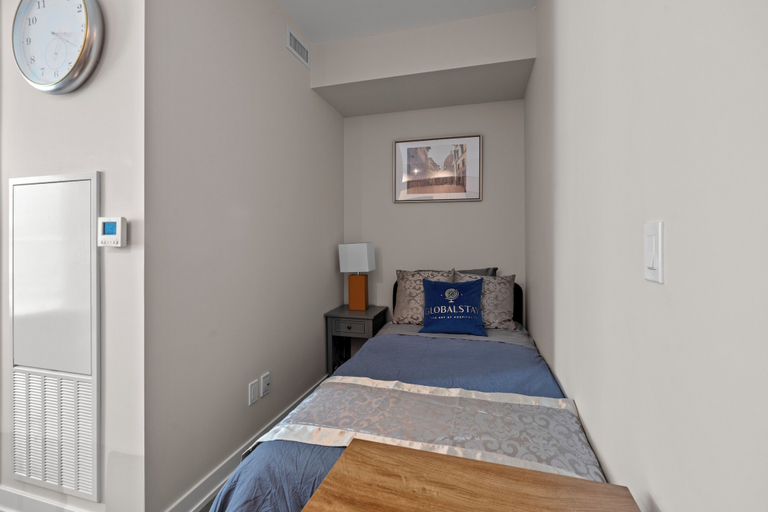Bedroom 2, Teahouse Condos in Downtown Toronto, Toronto