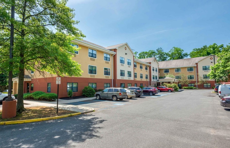 Exterior & Views 2, Extended Stay America Suites Red Bank Middletown, Monmouth
