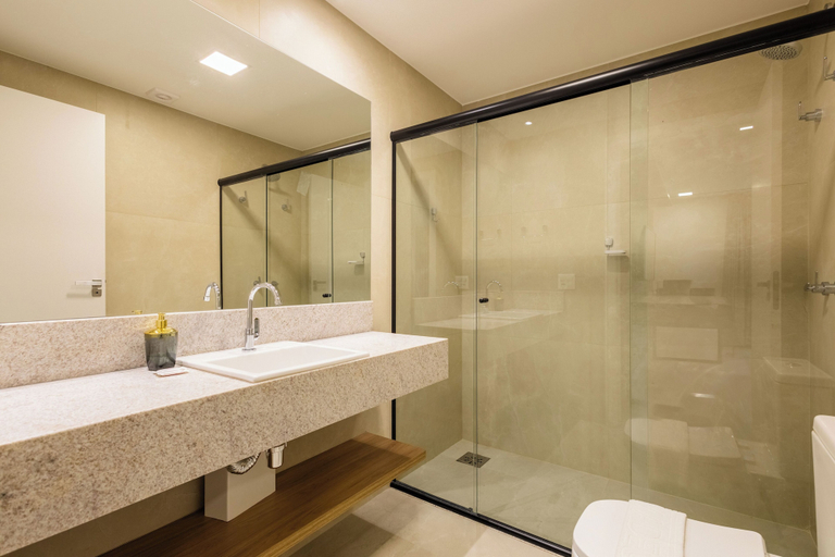 Bathroom, ENE - Apartments in Noroeste in Brasilia, Brasília