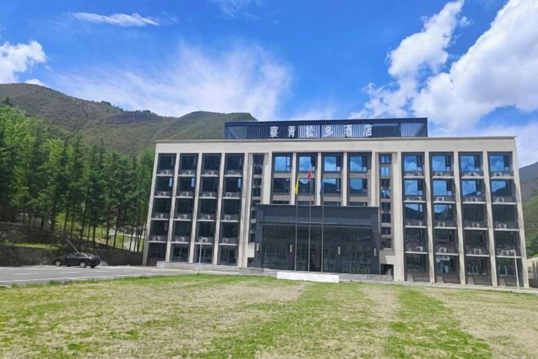 Exterior & Views, Chaqing Songduo Hotel, Garzê Tibetan