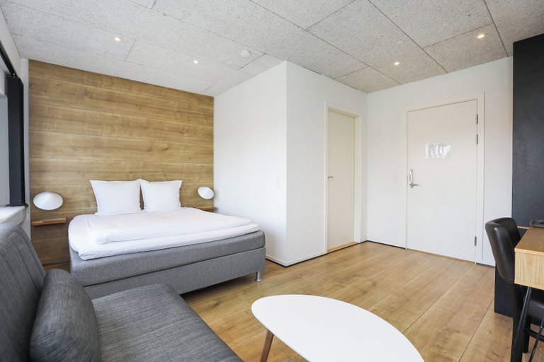 Bedroom 2, Hotel Lillevang, Slagelse