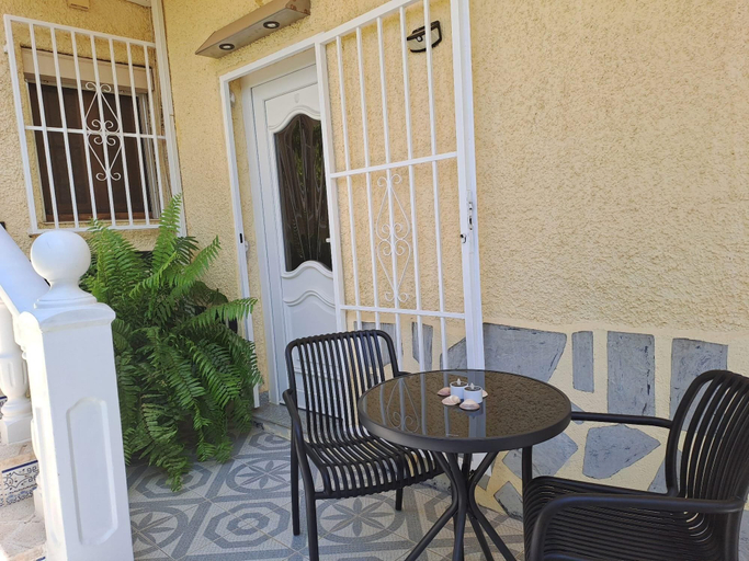 Outdoor dining 3, Adults Only Exclusive Mediterranean Private Escape, Alicante
