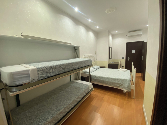Bedroom 4, Memole Inn Sanremo, Imperia