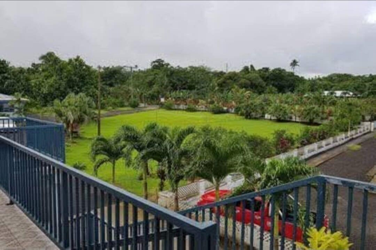 Front of property 4, Maninoa Surf Accommodation, Siumu