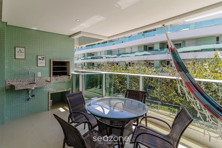 Outdoor dining, Apart in Cond. w/ Access to Beach and Pool Ave0232, Florianopolis