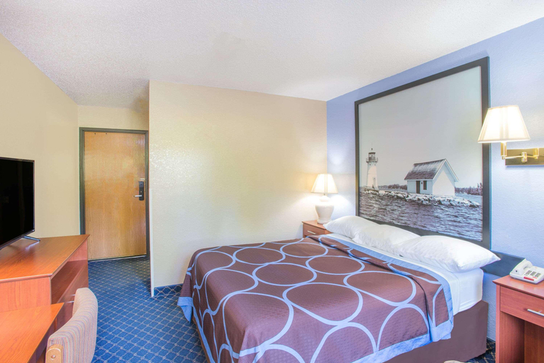 Bathroom 4, Super 8 by Wyndham Massena NY, Saint Lawrence