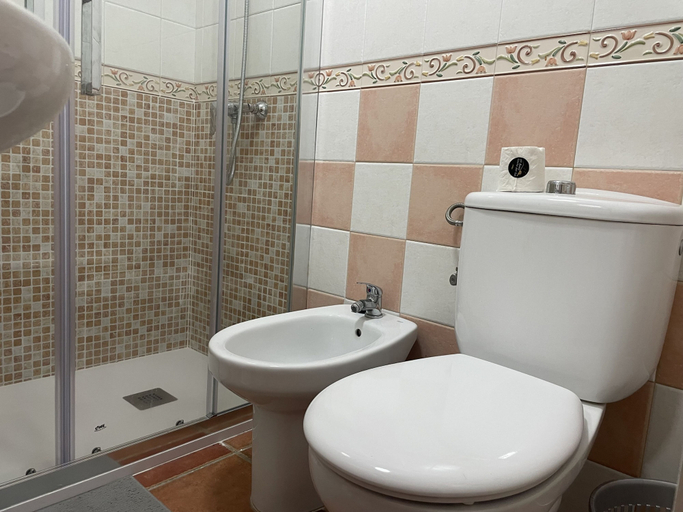 Room 2, Casa Paquita con Piscina Privada en Maro By At Hom, Málaga