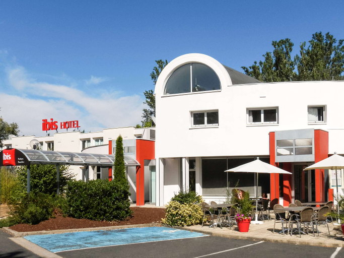 Exterior & Views 2, IBIS POITIERS BEAULIEU, Vienne