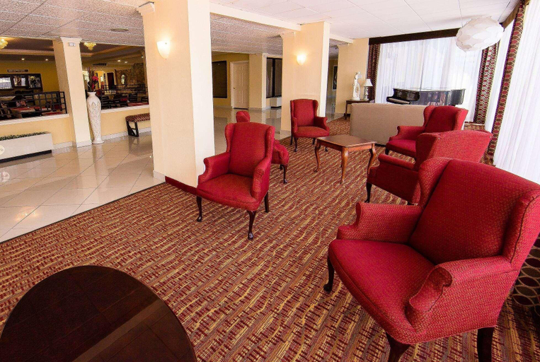 Exterior & Views 2, Ramada by Wyndham Houston Intercontinental Airport East, Houston