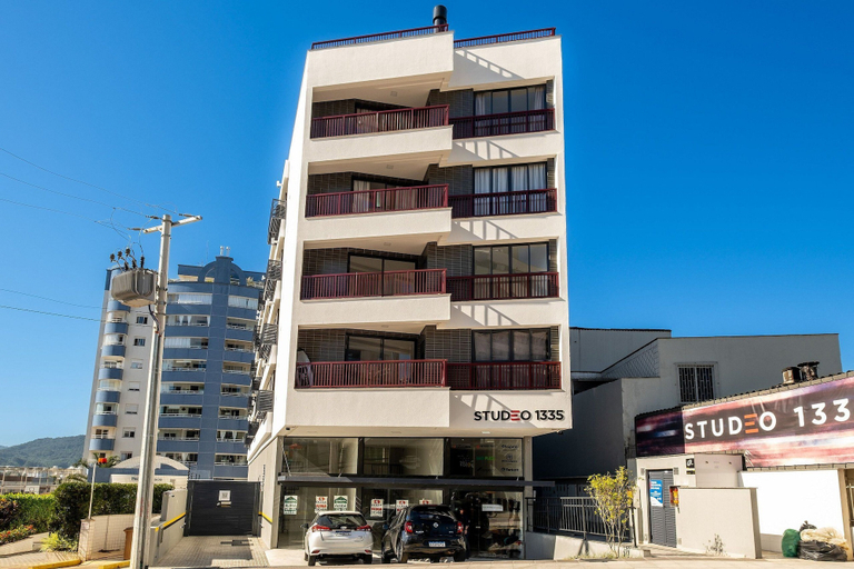 Exterior & Views 2, Beautiful and Modern Studio for Couples Stu309, Florianopolis