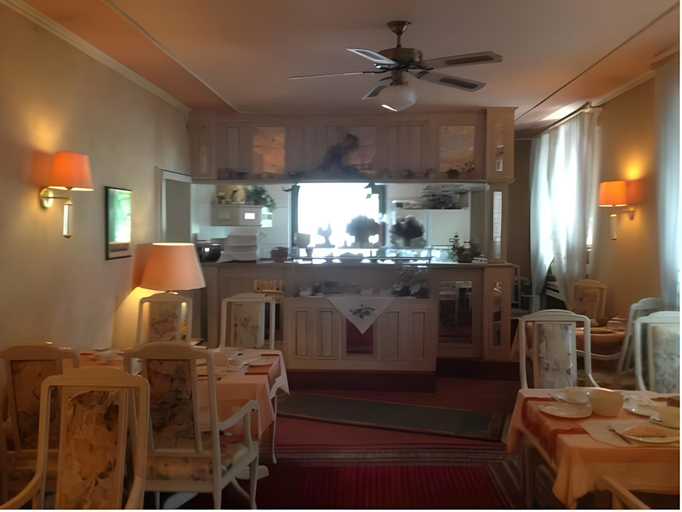 Food & Drinks, Self Check In Hotel - gunstig & flexibel Tageweise und Wochenweise moglich, Mettmann