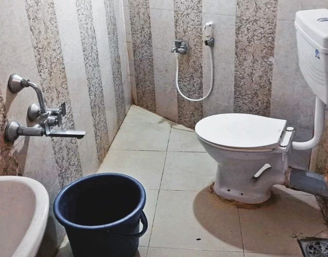Bathroom 3, Patricia Residency, Uttara Kannada