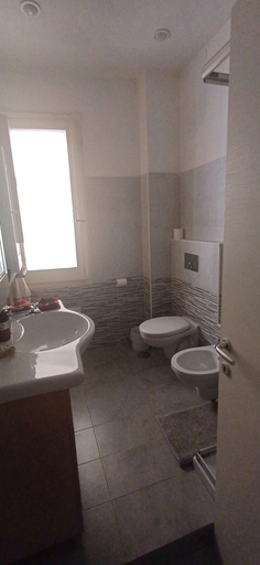 Bathroom, Super Central Rooms con uso cucina, Cagliari