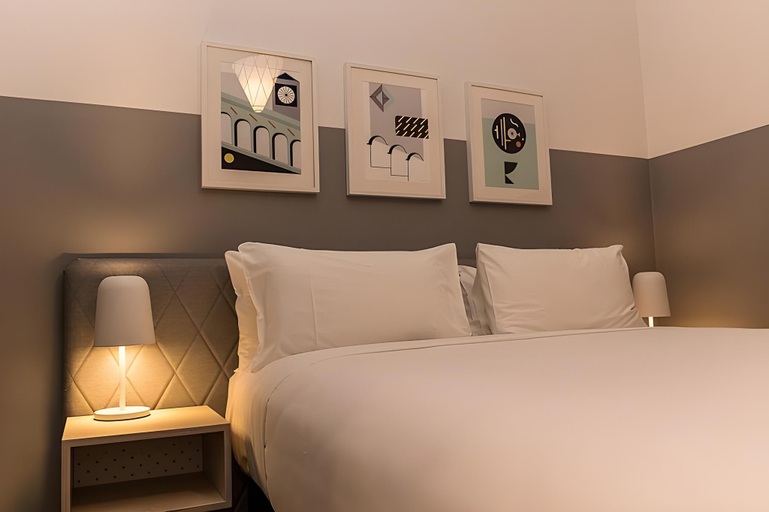 Bedroom 15