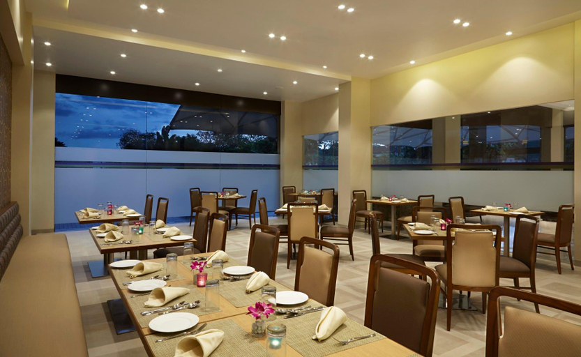 Food & Drinks 4, Click Hotel Junagadh, Junagadh