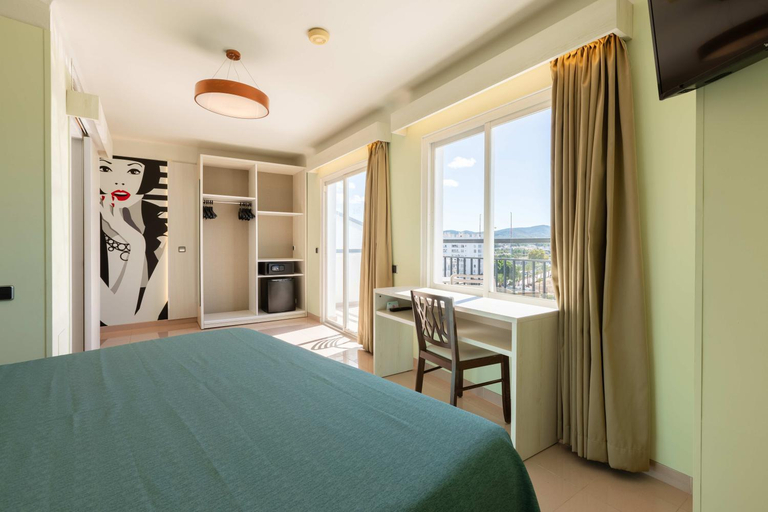 Bedroom 2, The Red Hotel - Adults Only, Baleares