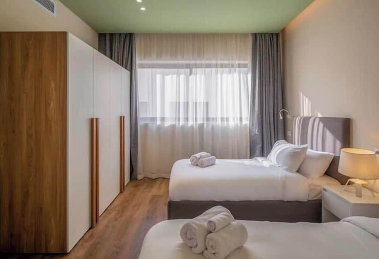 Room 2, Meraviglia Lake View Residence New Cairo, New Cairo 1