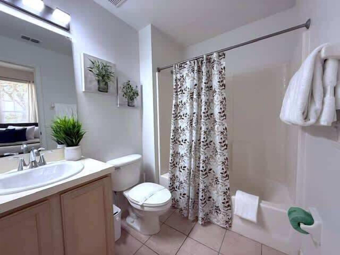 Bathroom 4, Beautiful South-facing Pool Home in Southern Dunes, Polk