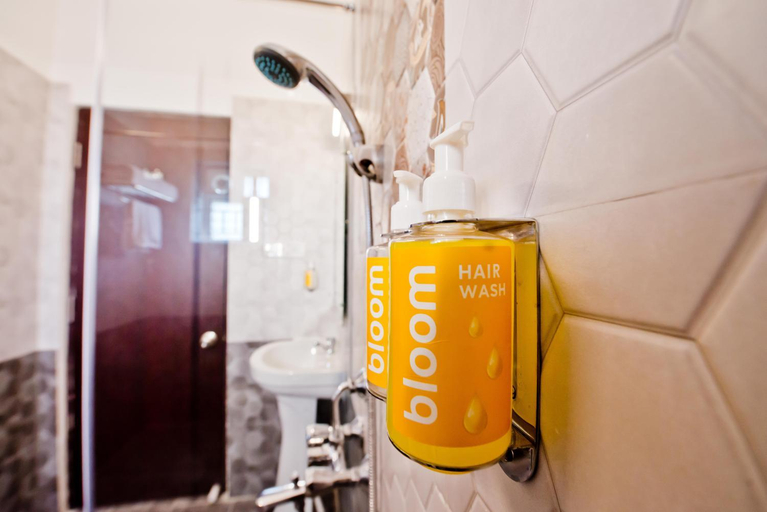 Bathroom 4, X by Bloom I Hebbal, Bangalore