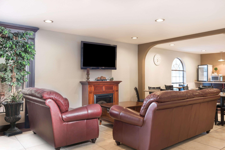 Public Area 2, Days Inn by Wyndham New Braunfels, Comal
