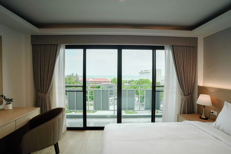 Bedroom 3, The Kite Hotel Bangsaen by Koko, Muang Chon Buri