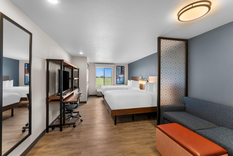 Bedroom 3, Everhome Suites Bastrop By Choice Hotels, Bastrop