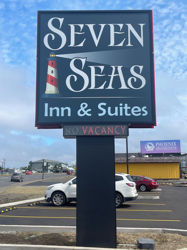 Exterior & Views 2, Seven Seas Inn & Suites, Lincoln