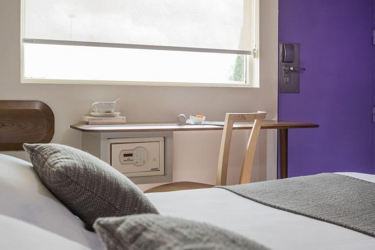 Bedroom 3, Terre de Provence Hotel & Spa, Vaucluse