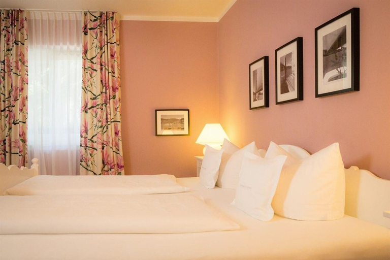 Bedroom 4, Bio Design Boutique Hotel Landhaus St Georg, Miesbach