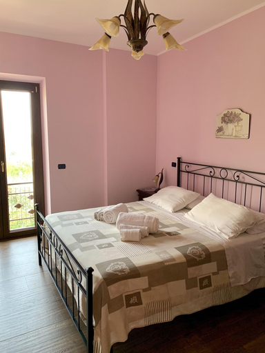 Bedroom 2, Agriturismo Torre Ercolana, Frosinone