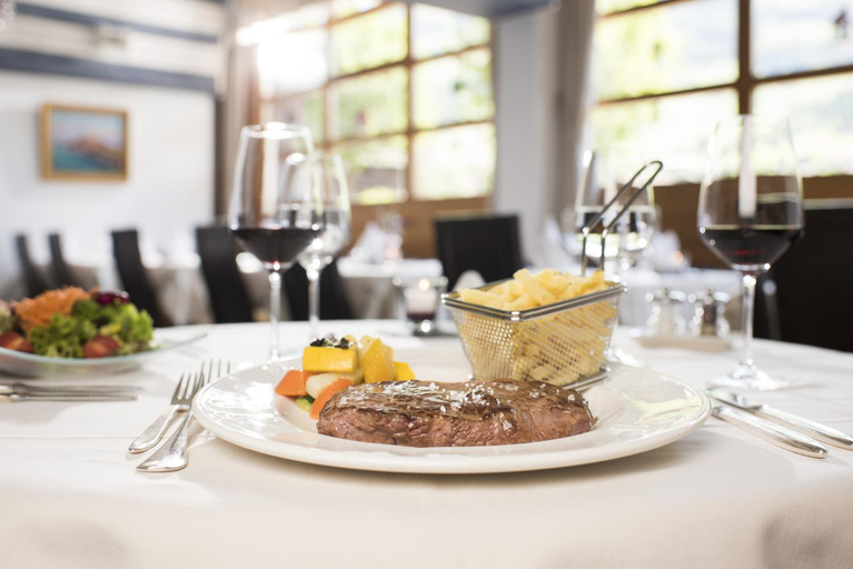 Food & Drinks 5, Hotel Kreuz Lenk, Obersimmental