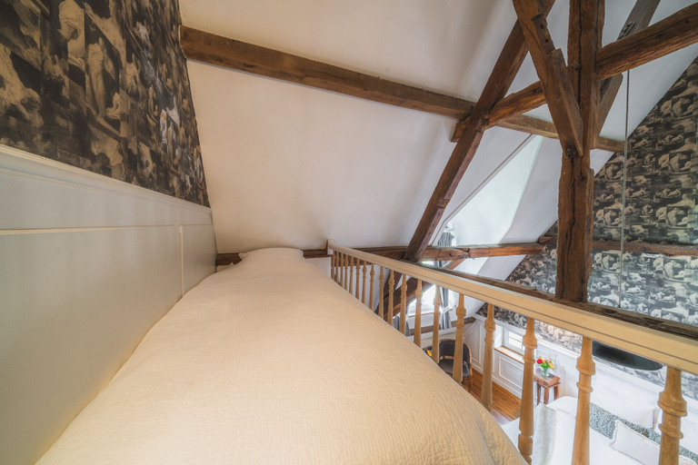 Bedroom 3, Number 11 Exclusive Guesthouse, West-Vlaanderen