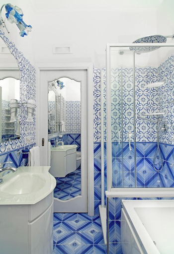 Bathroom 4, Villa Fiorentino, Salerno