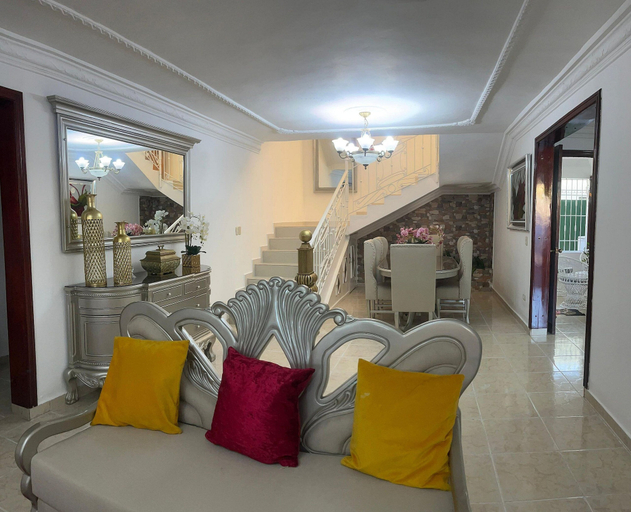 Others 4, Residencia sandra, Villa Hermosa