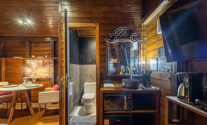 Food & Drinks 5, Fully Equipped Studios Near Armacao Beach and Beto Carrero Park - TRS, Penha