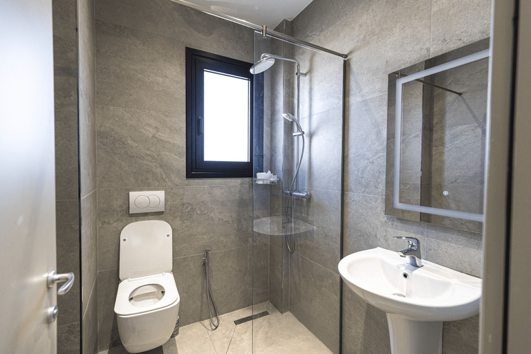 Bathroom 3, Hotel Siel, Durrësit