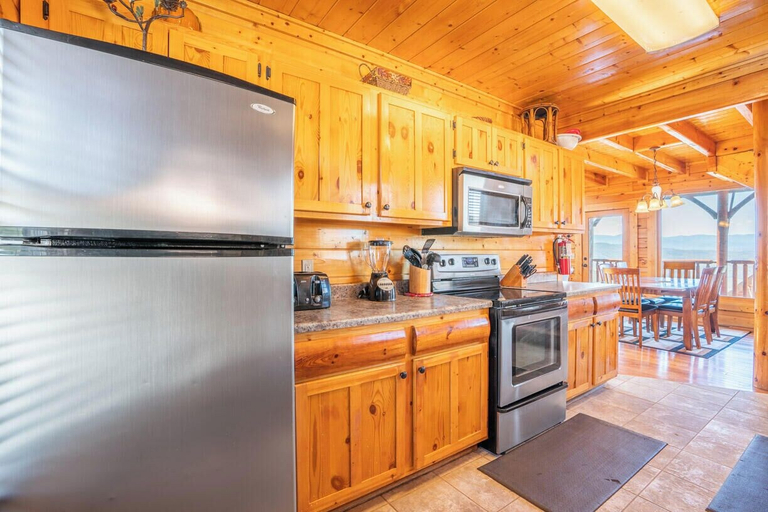 Private kitchen 2, Top of the World, Sevier