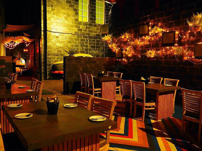 Food & Drinks 5, Raja Ka Bagh, Kangra