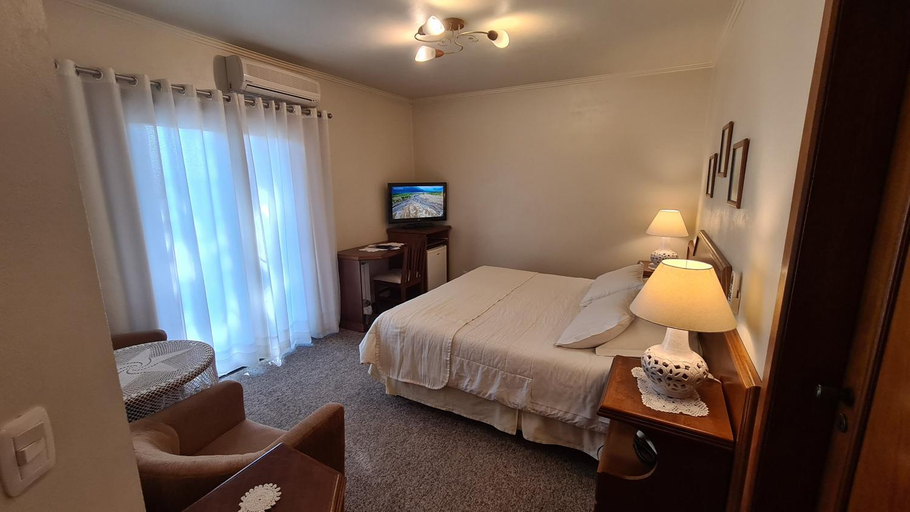 Bedroom 3, Hotel Azaleia, Gramado