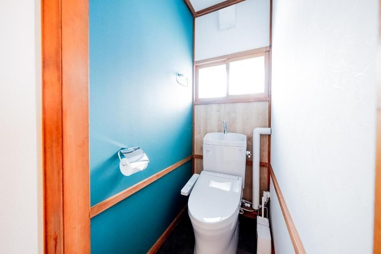 Bathroom 2, Powder Chalet Furano, Furano