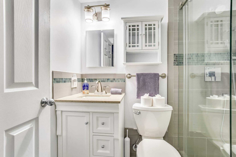 Interior 4, Lavender Jungle by Avantstay Great Location w/ Patio & Shared Pool! Month-long Stays, Monroe